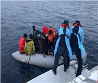 وفاة 3 مهاجرين وفقدان حوالي 20 قبالة جزيرة ليسبوس اليونانية