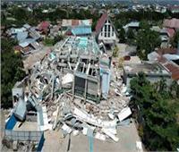 زلزال يضرب إندونيسيا بقوة 5.8 درجة 