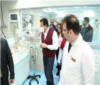 وزير الصحة يوجه برفع كفاءة بعض أسرة القسم الداخلي بمستشفى دمياط التخصصي