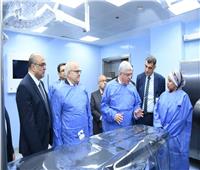 وزير التعليم العالي ورئيس جامعة القاهرة يفتتحان المستشفى الجنوبى بمعهد الأورام  
