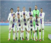 باريس يضمد جراحه الأوروبية بفوز صعب على بريست في الدوري الفرنسي