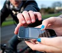 ضبط مسجل خطر لقيامه بسرقة هاتف محمول بالأميرية 