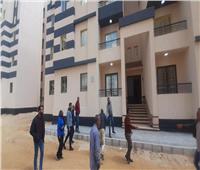 مسئولو " الإسكان " في جولة تفقدية بوحدات سكن كل المصريين بمدينة العبور الجديدة