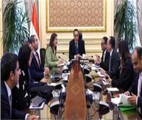 رئيس الوزراء يتابع جهود صندوق مصر السيادي في جذب الاستثمارات المحلية والأجنبية