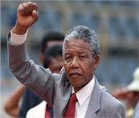 نيلسون مانديلا يصبح أول رئيس أفريقي لجمهورية جنوب أفريقيا .. حدث فى 9 مايو