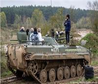مراكز ألمانية لتعليم قيادة الدبابات للمتعة والترفيه