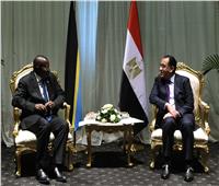 «رئيس الوزراء» يلتقى نائب رئيسة تنزانيا .. ويتابع أعمال تشييد سد جوليوس نيريرى