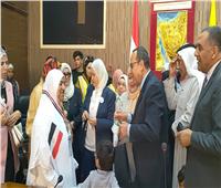 محافظ شمال سيناء يودع حجاج قرعة وزارة الداخلية