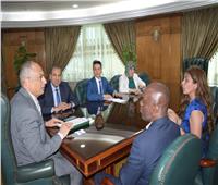 رئيس «الرقابة على الصادرات والواردات» يبحث تسهيل إجراءات التعاون التجاري بين مصر والكونغو   