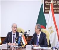 كابلين بحريين جديدين للربط بين مصر والجزائر يدخلان الخدمة بحلول 2025 