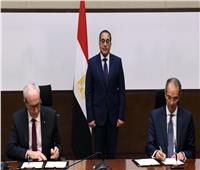 رئيس الوزراء يشهد توقيع مذكرة تفاهم للتعاون بين مصر والجزائر في مجال الاتصالات وتكنولوجيا المعلومات والبريد