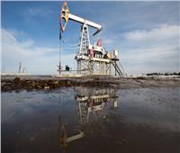 النفط يواصل الارتفاع وبرنت فوق 82 دولار ..وصادرات السعودية تهوي إلى 19 مليار دولار 