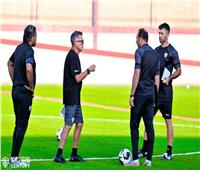 البطولة العربية 2023|أوسوريو واخر التعليمات لاعبي الزمالك استعدادا للقاء الشباب السعودي 