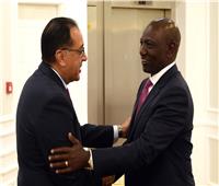 الرئيس الكينى يستقبل رئيس الوزراء على هامش مشاركته في اجتماعات قمة أفريقيا للمناخ 