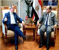 وزير الصناعة يلتقي المبعوث التجاري لرئيس الوزراء البريطاني إلى مصر