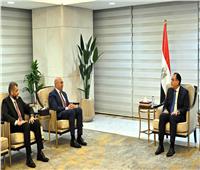 رئيس الوزراء يستعرض مع مسئولي "ماجد الفطيم " الاستثمارات والمشروعات المرتقبة في مصر 