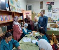 وكيل المديرية لشئون الإدارات التعليمية تتابع استعداد المدارس مقار اللجان الانتخابية بإدارت القاهرة