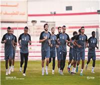 بطولة نادي الوحدة الإماراتي| تدريبات بدنية خاصة للاعبي الزمالك في مران اليوم 