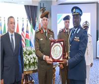 القوات المسلحة بالتعاون مع الخارجية تنظم دورة تدريبية لعدد من الوافدين من الدول الأفريقية