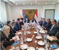 وزير الخارجية يلتقي بالرئيس القبرصي ويجري مباحثات مع وزير الخارجية 