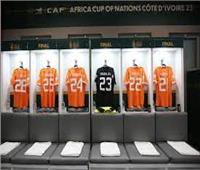 شاهد غرف خلع ملابس كوت ديفوار استعدادا لمواجهة  نيجيريا  بنهائي كأس الأمم الإفريقية