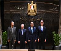 رئيس الوزراء يشهد توقيع عقد تخصيص الأرض لإنشاء مصنع لصوامع تخزين الغلال ببورسعيد