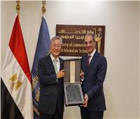 السفيرالكوري يبحث التعاون في مجال تكنولوجيا المعلومات والاتصالات مع مصر 