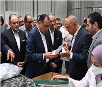 رئيس الوزراء يواصل جولاته في  مصانع العاشر من رمضان