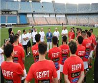 أشرف صبحي للاعبي المنتخب: كلنا نسير في اتجاه واحد لصالح الرياضة المصرية