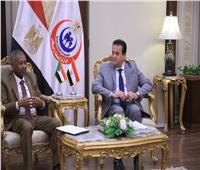 وزير الصحة يستقبل سفير السودان لتعزيز سبل التعاون 