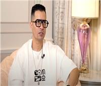 أزمة شاكوش في تونس: إيقافه عن الغناء والتحقيق معه بعد تصريحات مثيرة للجدل