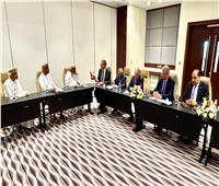 وزير البترول يبحث مع نظيره العمانى زيادة حجم أعمال الشركات المصرية في عمان