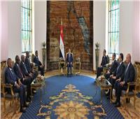  السيسي يجدد التأكيد على موقف مصر الثابت والداعم لاستقرار السودان ووحدة أراضيه 