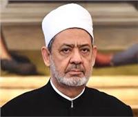 شيخ الأزهر يُعزِّي رئيسِ الوزراء الدكتور مصطفى مدبولي في وفاة والده اللواء كمال مدبولي