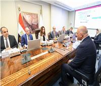 وزيرة التنمية المحلية والبيئة تترأس لجنة الوظائف القيادية لشغل عدد من الوظائف 