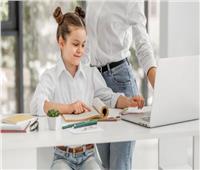 من الإجازة إلى سوق العمل| لماذا يتجه الطلاب إلى الوظائف الصيفية؟