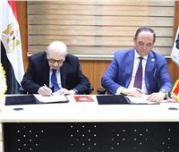 مذكرة تفاهم بين النيابة الإدارية و«العربي للبحوث القانونية والقضائية»