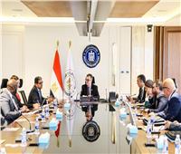 وزير التخطيط يبحث مع «أفريكسيم بنك» دعم الشركات الناشئة وتعزيز جهود التنمية الشاملة