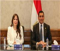 وزيرا الرياضة والإسكان يبحثان سبل التعاون المشترك