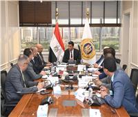 وزير الصناعة: حريصون على تقديم سبل الدعم للقطاع الخاص لإزالة التحديات