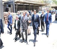 وزير الصناعة يتفقد أعمال التطوير والإنشاءات بمقر مصلحة الرقابة الصناعية